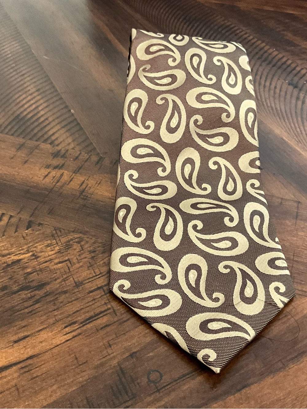 Perry Ellis Brown Tie with Cream Paisley Pattern